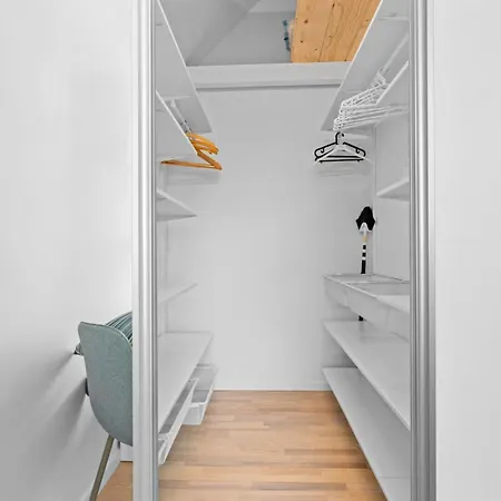 Claudine - 90m From The Sea By Interhome