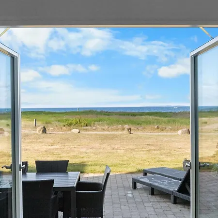 Claudine - 90m From The Sea By Interhome Casa de Férias