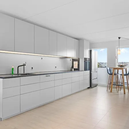 Claudine - 90m From The Sea By Interhome