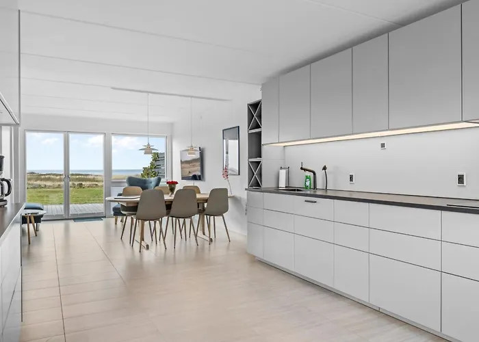 Claudine - 90m From The Sea By Interhome Assens